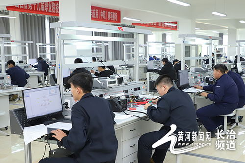 汽修巧手与电子匠心同台竞技 山西省第十九届职业院校技能大赛在华北机电学校火热开赛